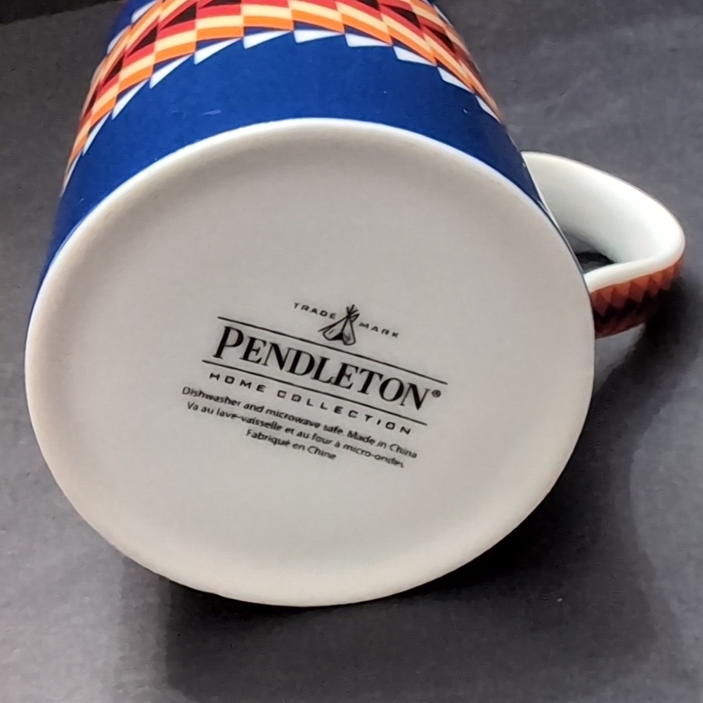 Pendleton Home Collection Suwannee Striped Pattern Native American Design Mug. - Picture 6 of 8